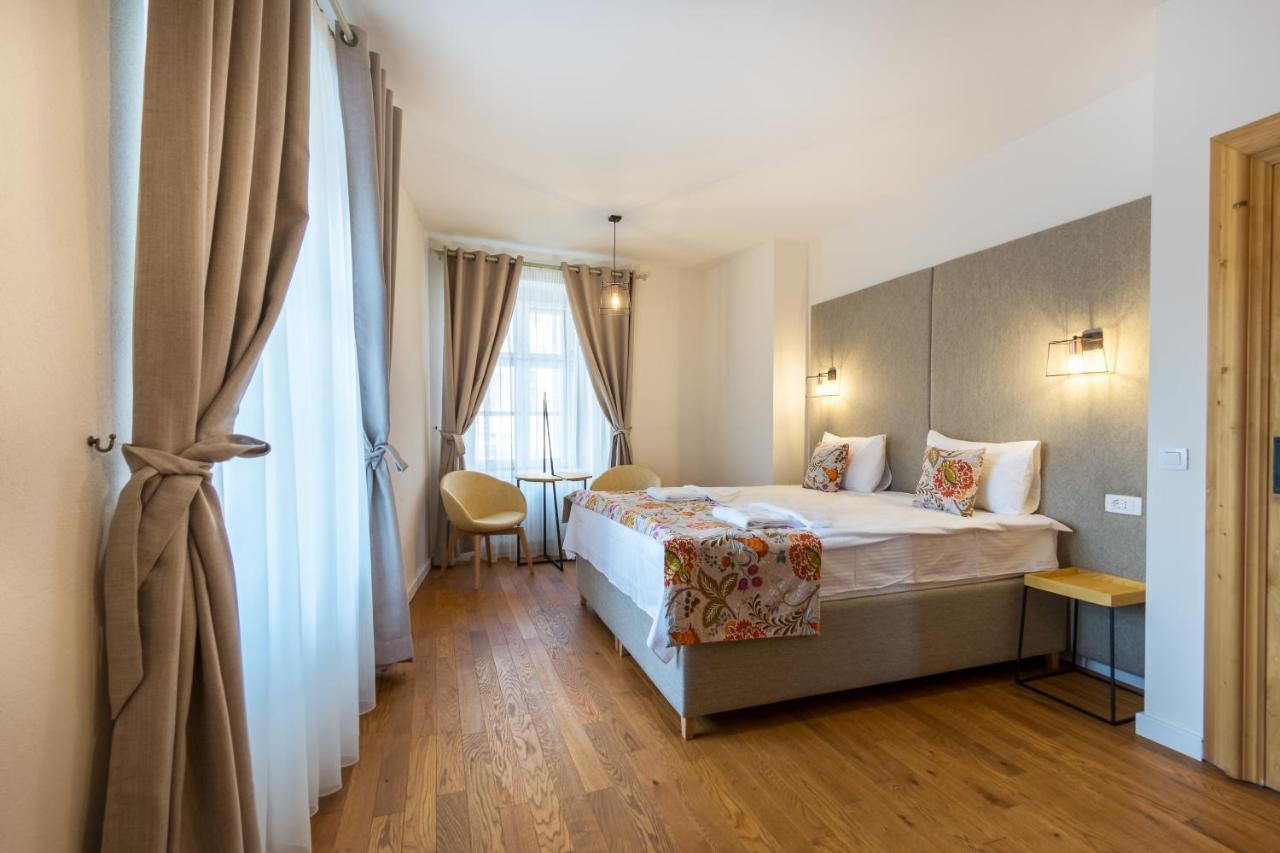 Rossmarkt Haus Брашов Екстер'єр фото